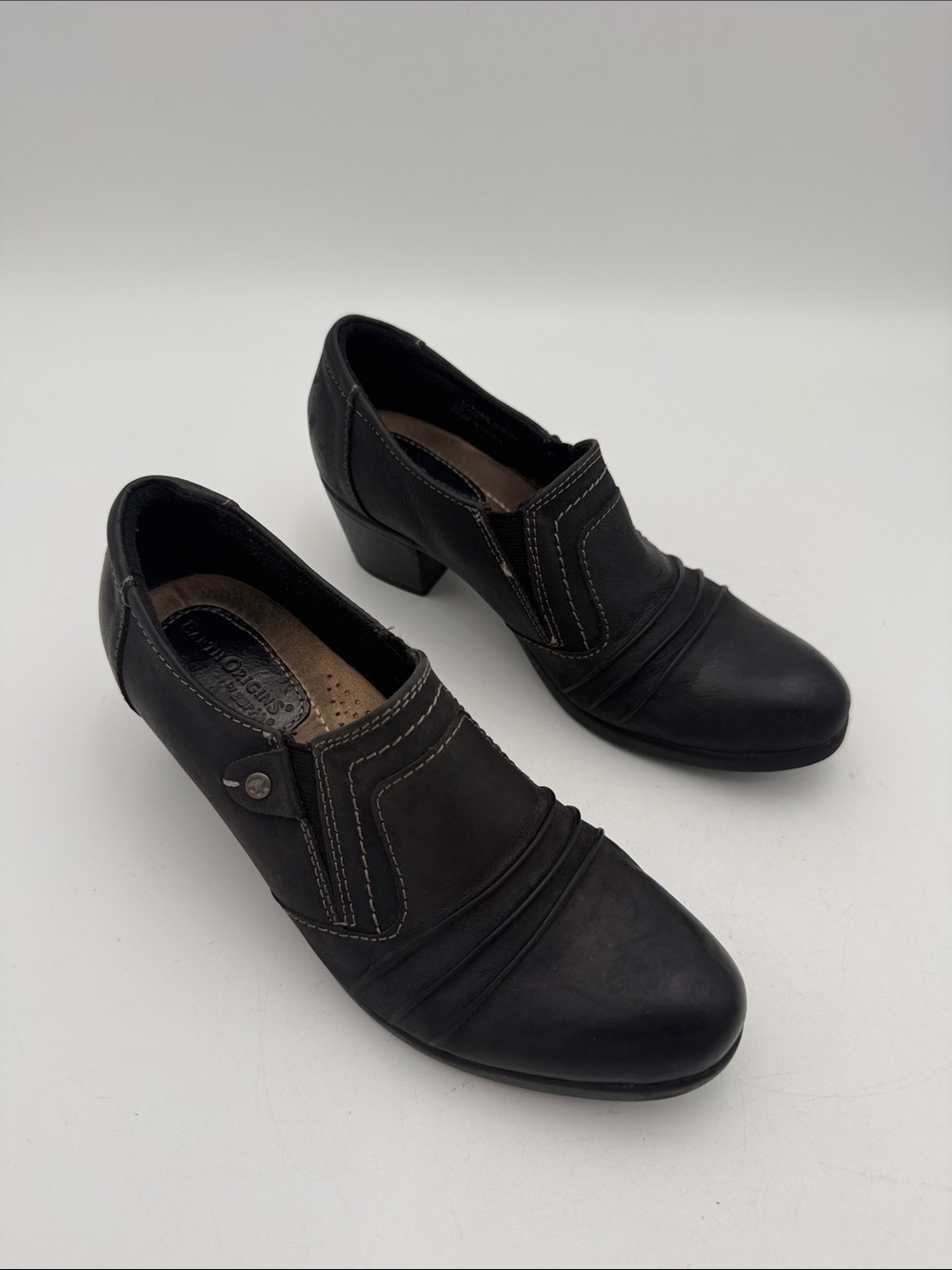 Earth origins Black Low Heel Slip-On Pumps booties women 8M casual office Y2K